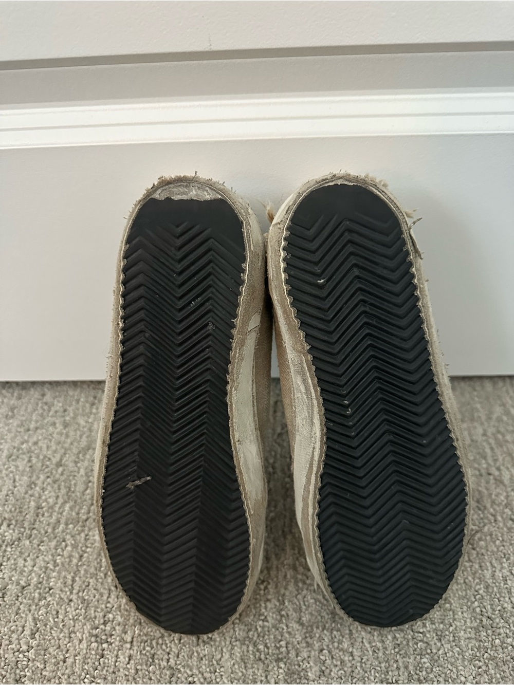 Golden Goose Linen Sneakers with Silver Glitter Star - Picture 9 of 10